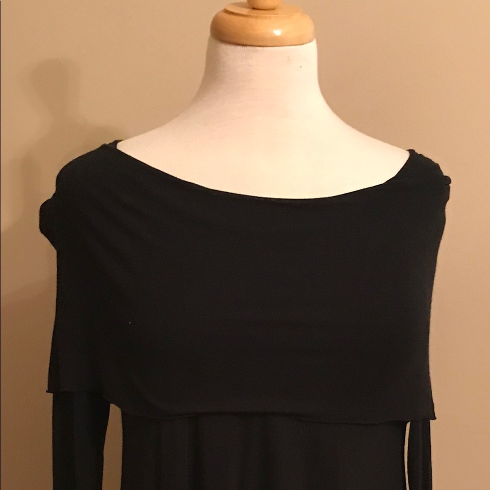 Kensie (Macy’s)Soft black tunic